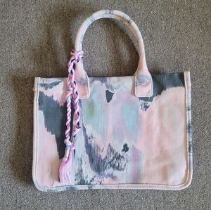 NWOT Vince Camuto Orla Tote Bag Multi-Color